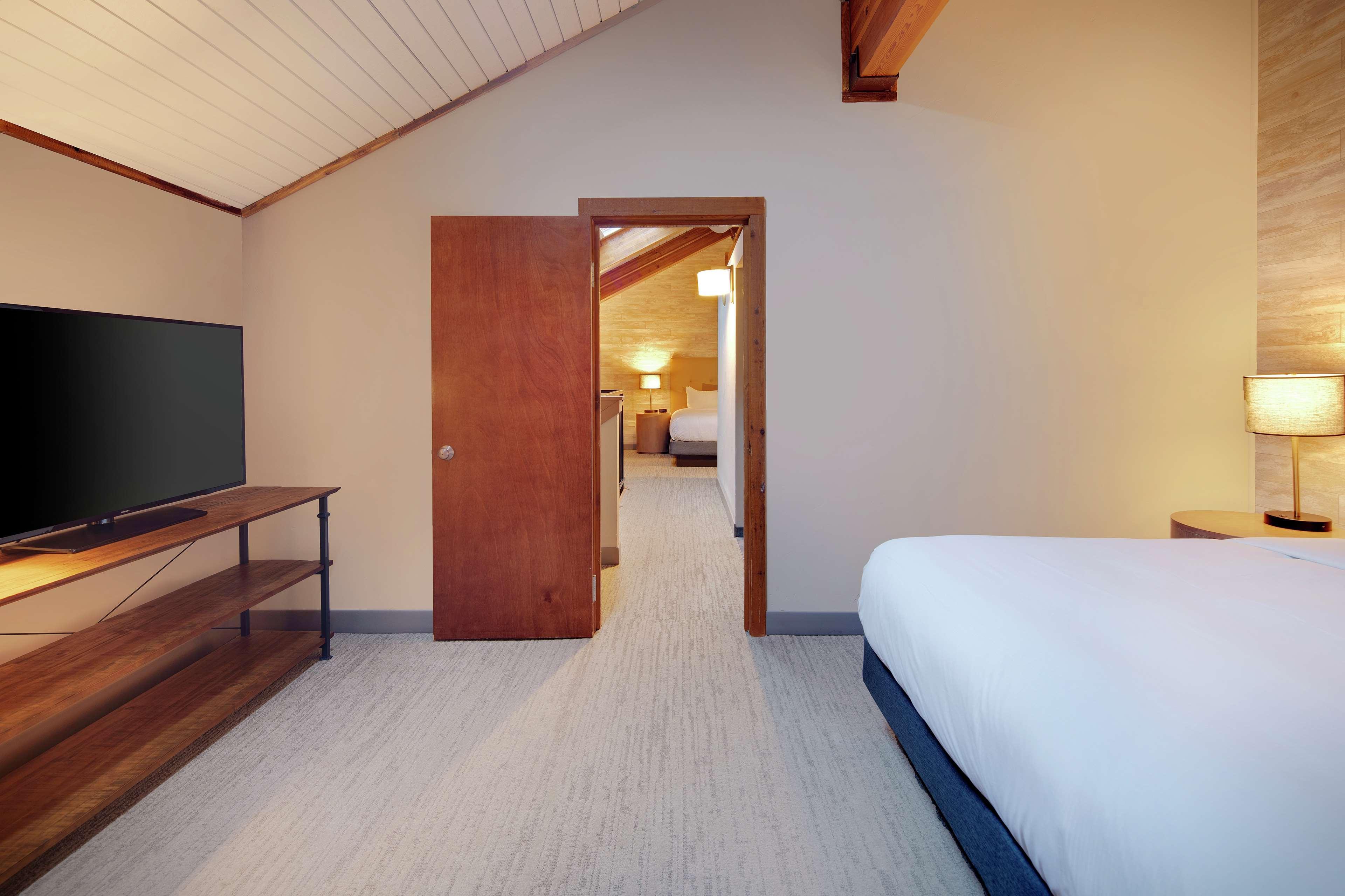 Highline Vail - A Doubletree By Hilton Hotel Buitenkant foto