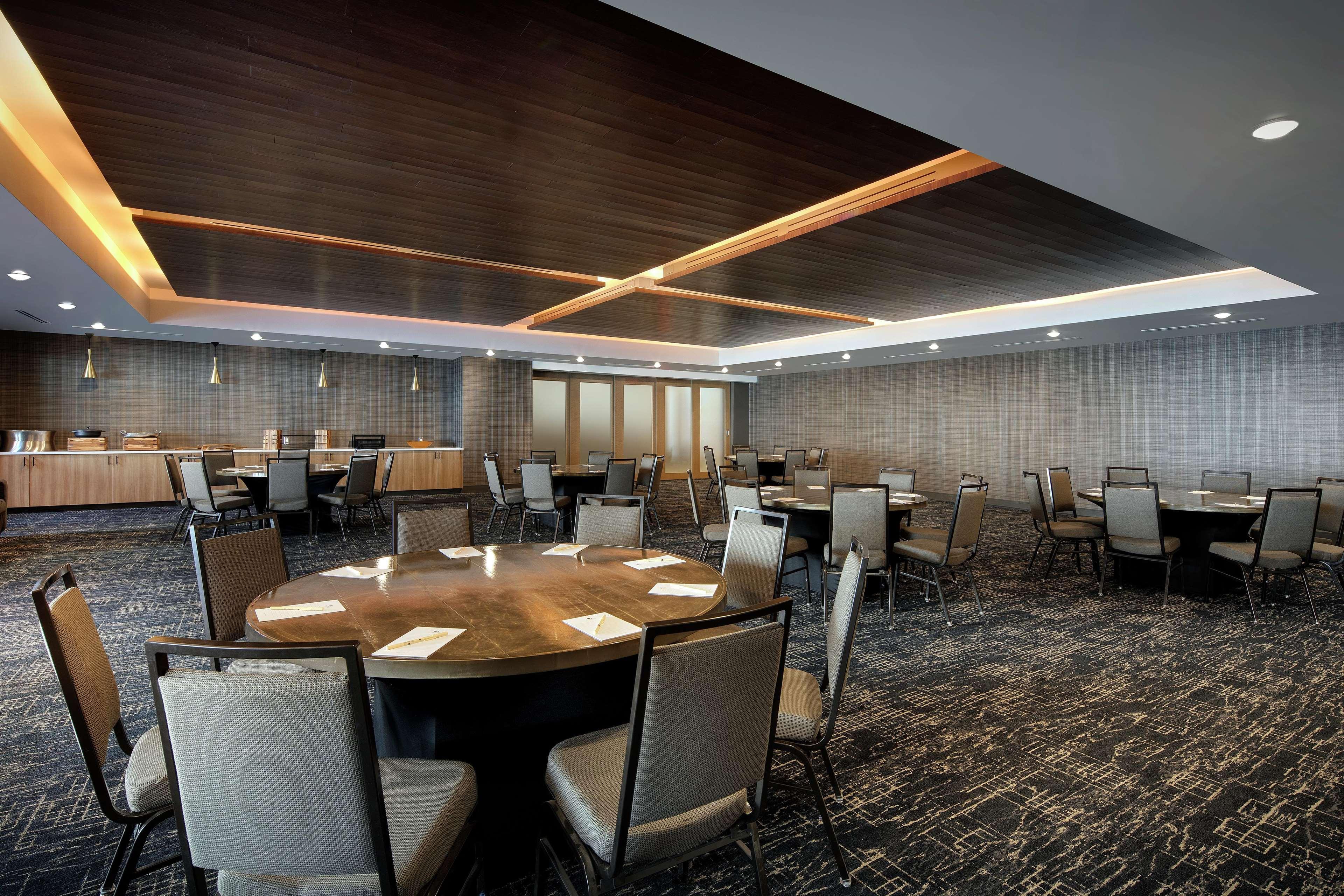 Highline Vail - A Doubletree By Hilton Hotel Buitenkant foto