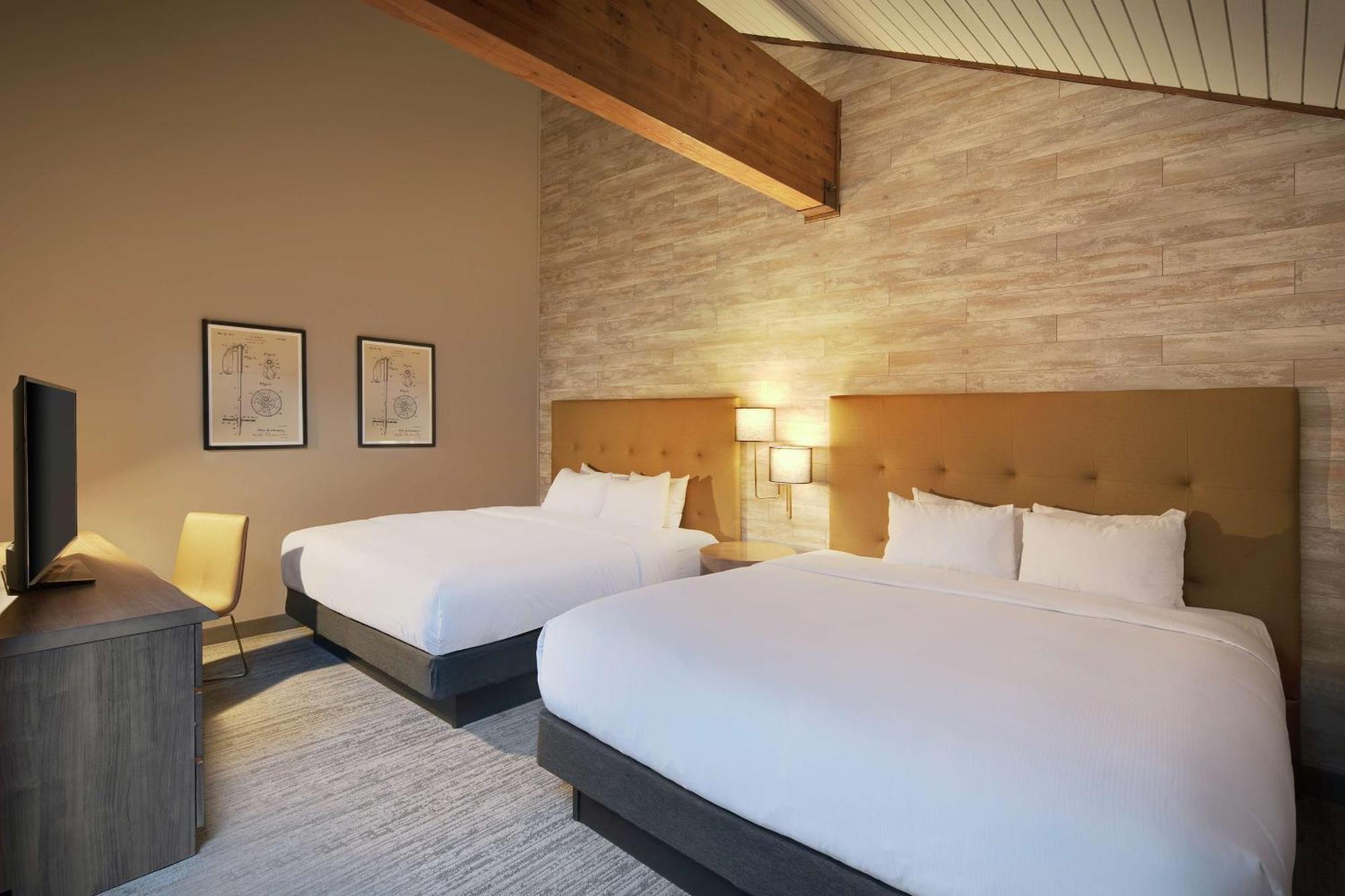 Highline Vail - A Doubletree By Hilton Hotel Buitenkant foto