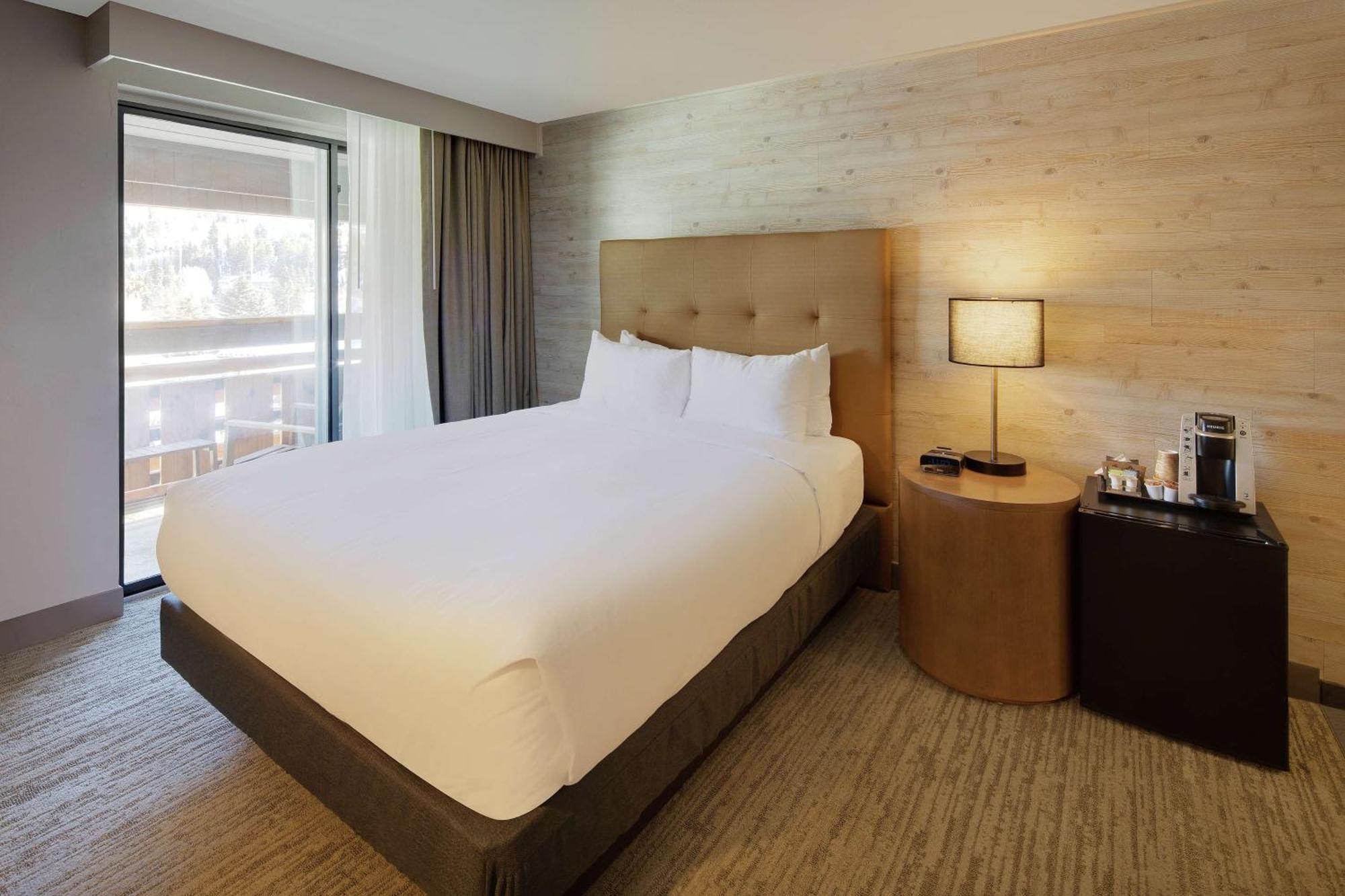 Highline Vail - A Doubletree By Hilton Hotel Buitenkant foto