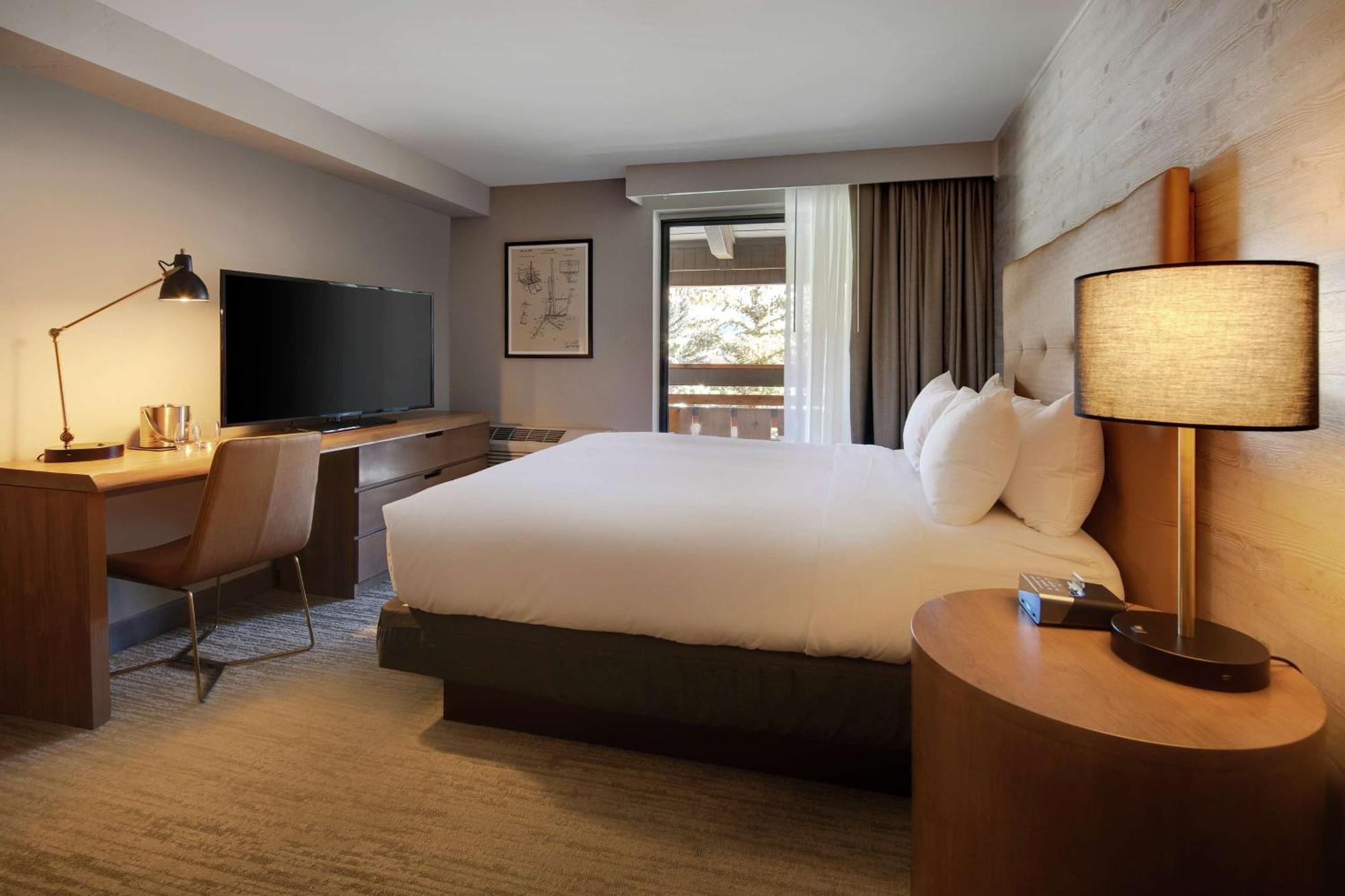 Highline Vail - A Doubletree By Hilton Hotel Buitenkant foto